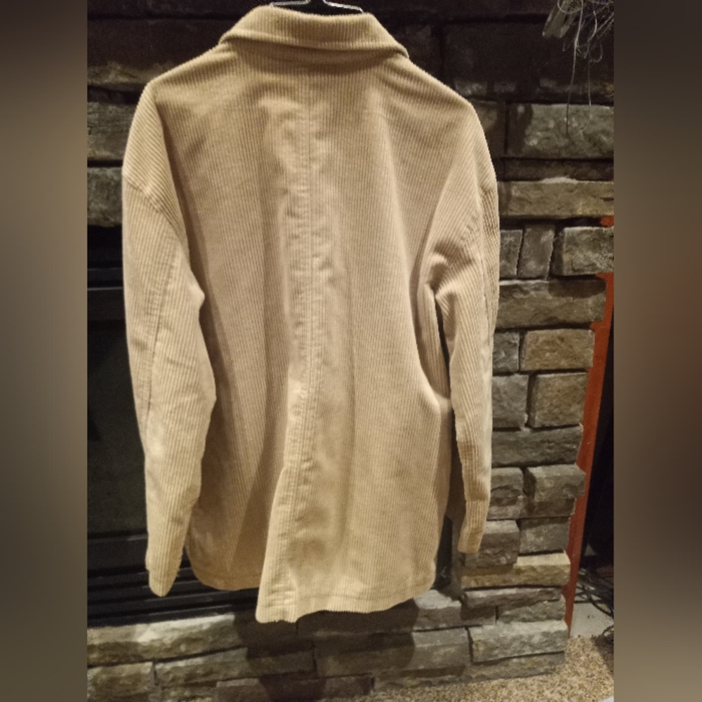 Jacket - Picture 2 of 3